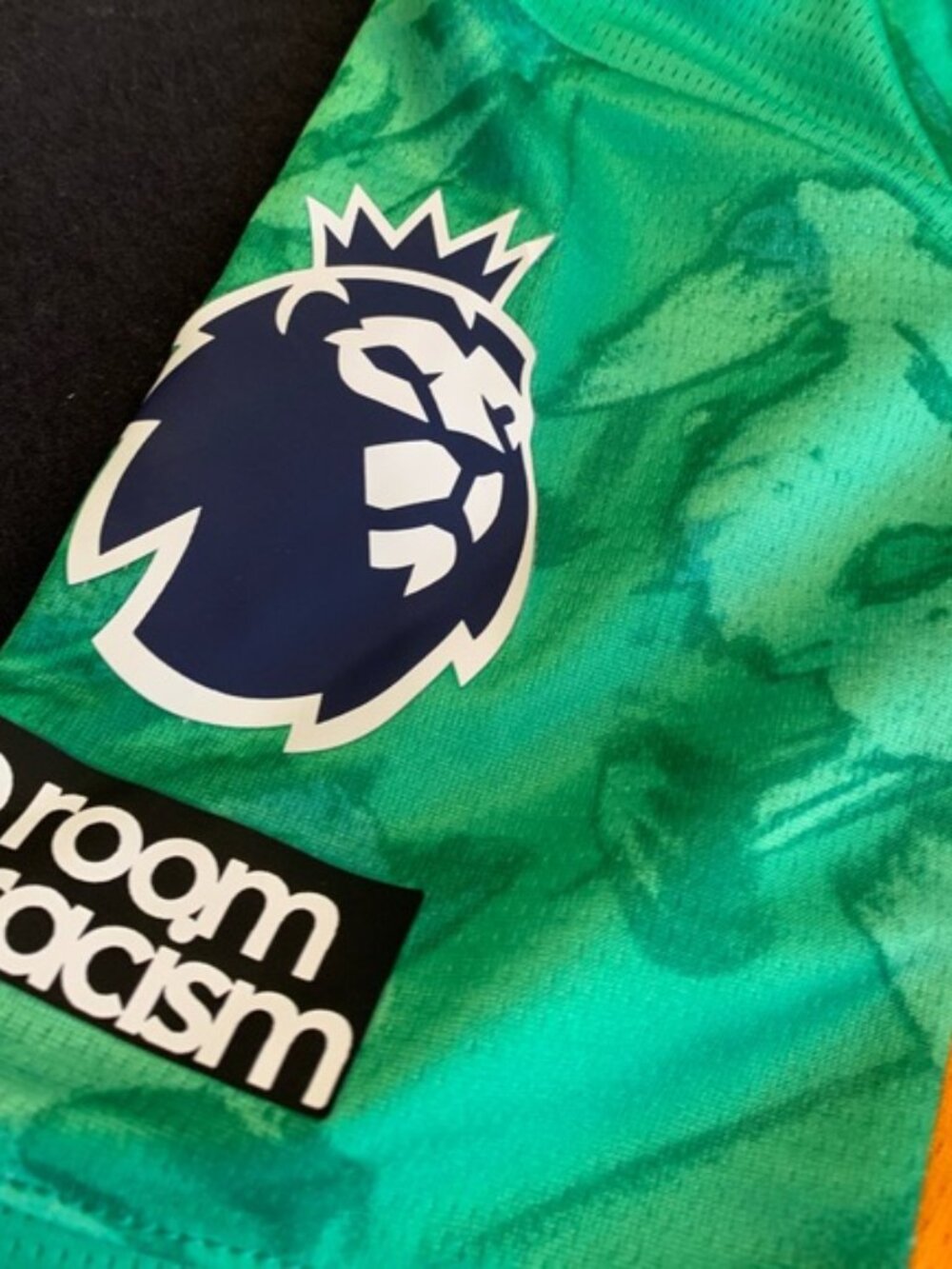 🌞⚽⚽ Manchester City 25/26 Goalkeeper Jerseys - Picture 2 of 13